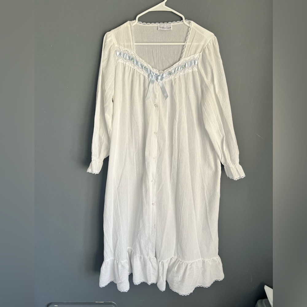 Vintage Willow Creek Nightgown Size L White Flowy Lace Prairie Cottagecore Dress